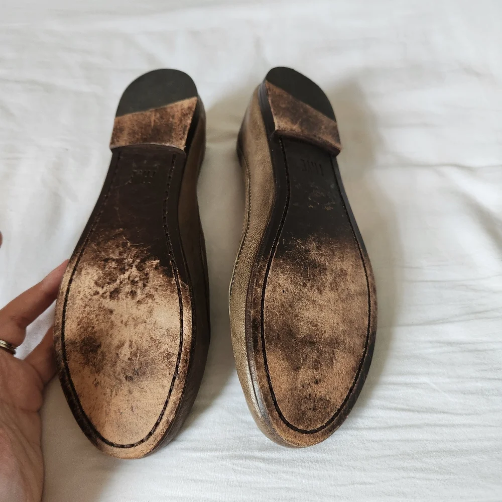 Frye Carson Leather Womens Flats Size 6B Color Sage / Light Brown - Picture 4 of 8